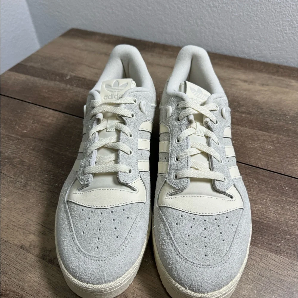SAMPLE‎ Adidas Rivalry 86 Low Orbit Grey Cream Size 12.5 NEW Sneakerz Shoes